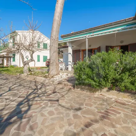 Апартаменты Nereidi - Goelba