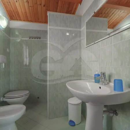 Nereidi - Goelba Apartment *