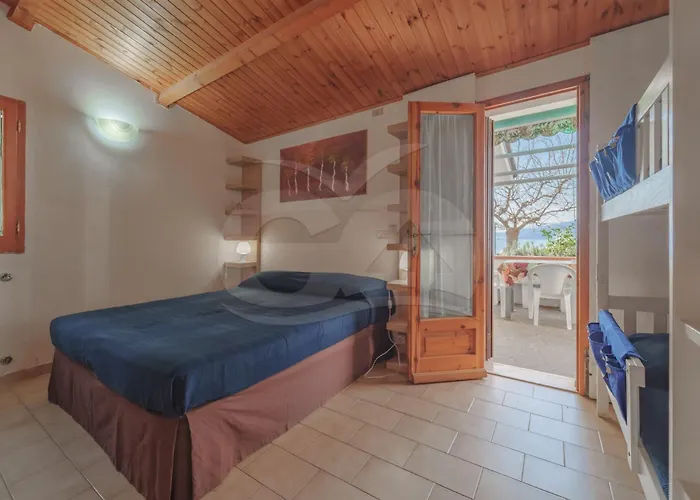 Nereidi - Goelba Апартаменты