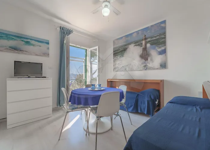 Nereidi - Goelba Апартаменты *