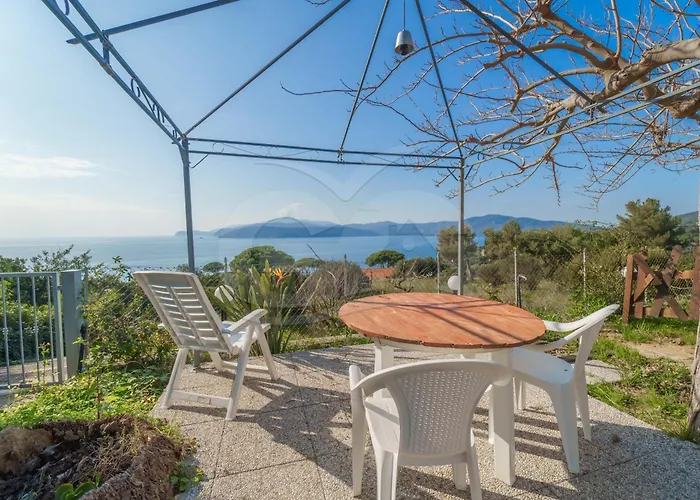 Nereidi - Goelba * Capoliveri (Isola d'Elba)